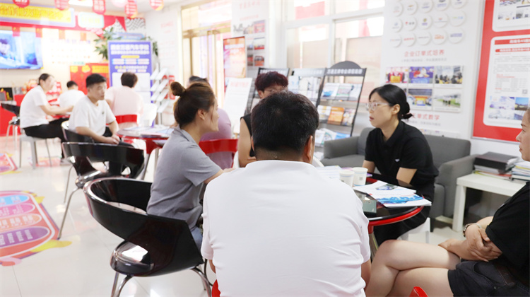 開學了，“我”對現在學校不滿意，可以轉學嗎？