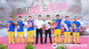 萬通戰隊凱旋歸來  全校師生熱情喝彩