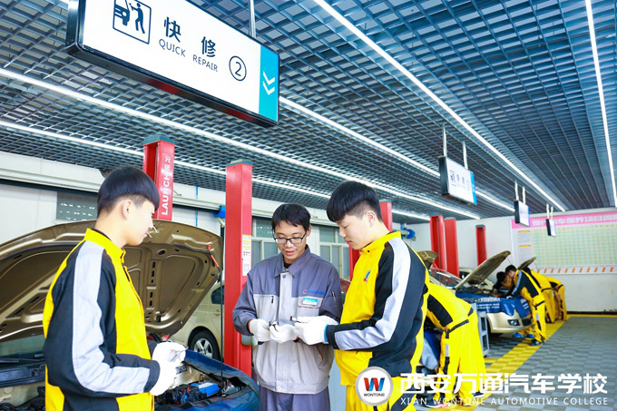 西安萬(wàn)通實(shí)訓(xùn)教學(xué)課堂