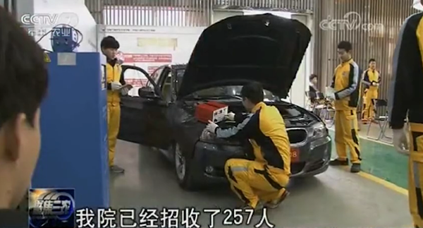 萬通汽車教育積極助力振興鄉(xiāng)村教育戰(zhàn)略