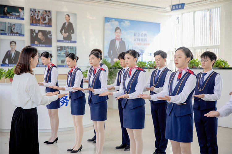 新生駕到——張芯妍：重新選擇，依舊閃閃發(fā)光