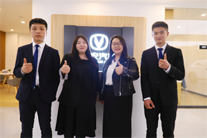 深入企業(yè)考察  為學(xué)子未來負(fù)責(zé) ——西安萬通走進(jìn)長安汽車禾晨4S店