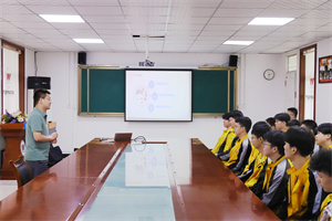 就業(yè)有“位”來，2023西安萬通靚車牛人專場(chǎng)招聘會(huì)開始啦！