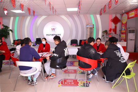為什么要提前擇校，鎖定春季班名額？